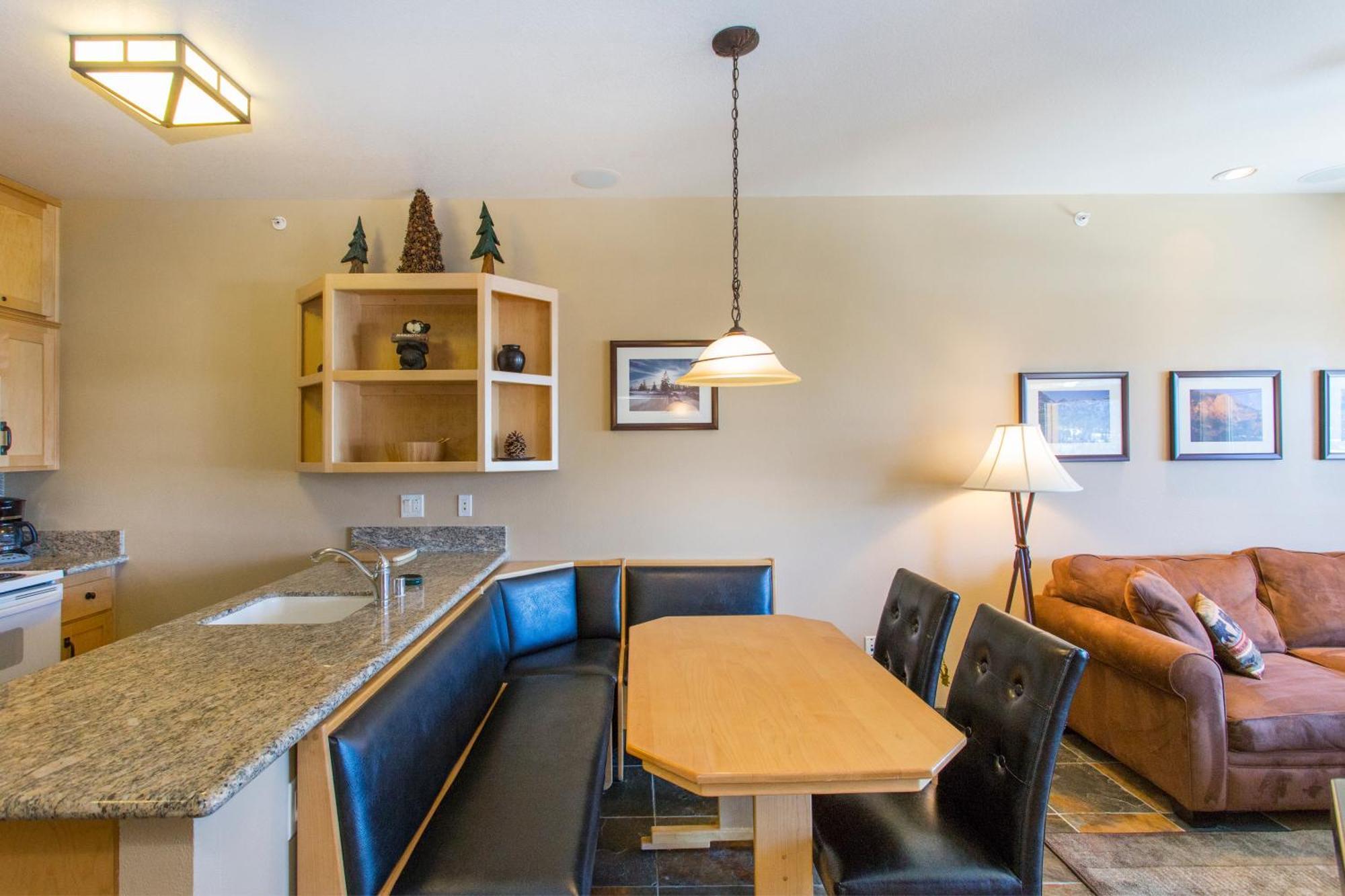 Sunstone Lodge By 101 Great Escapes Mammoth Lakes Room photo
